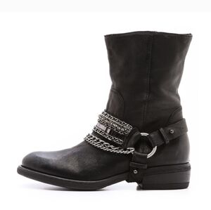 Vera Wang Leather Valencia Chain Moto Boots